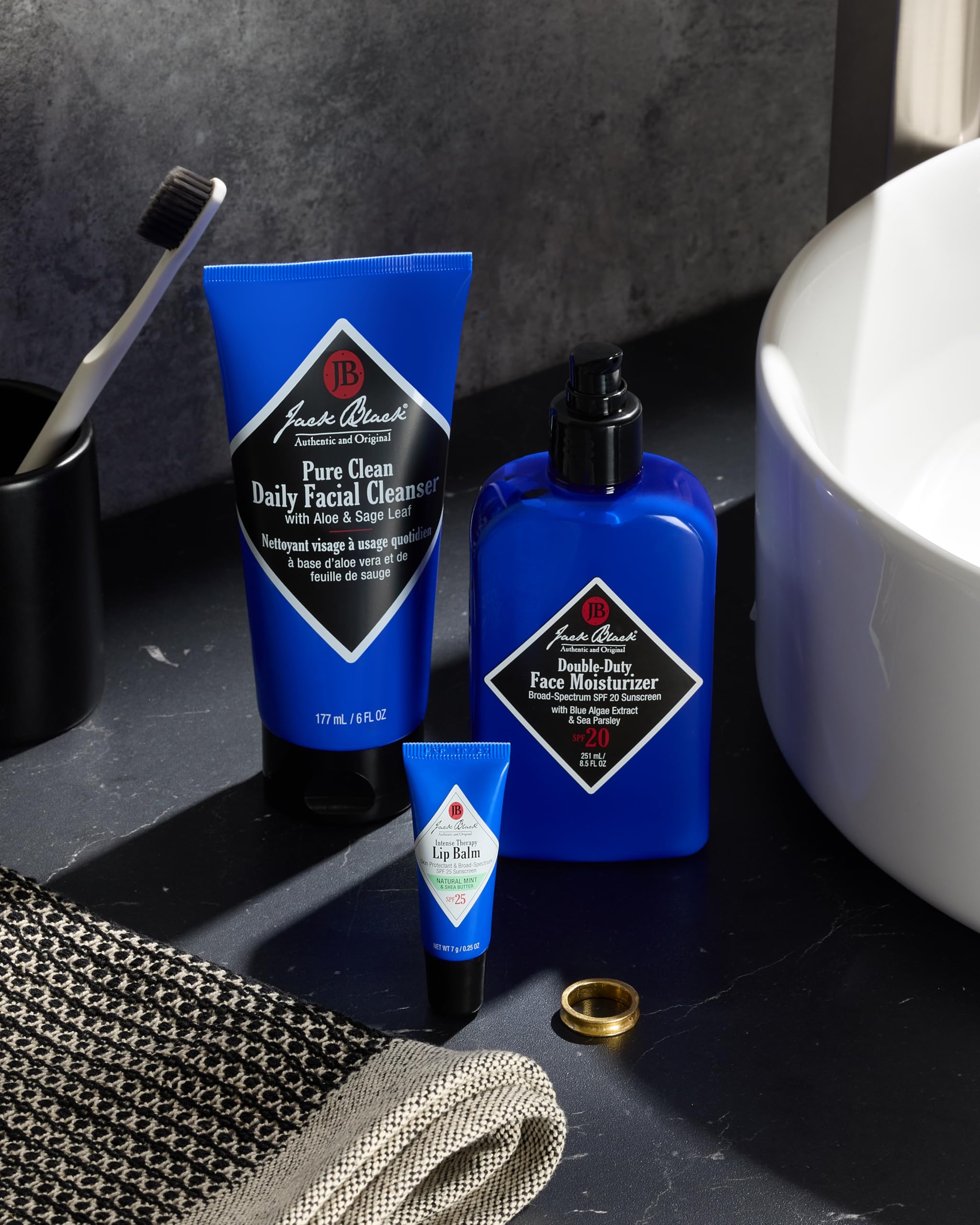 Jack Black Intense Therapy Lip Balm SPF 25, Natural Mint & Shea Butter 7 g thumbnail 10